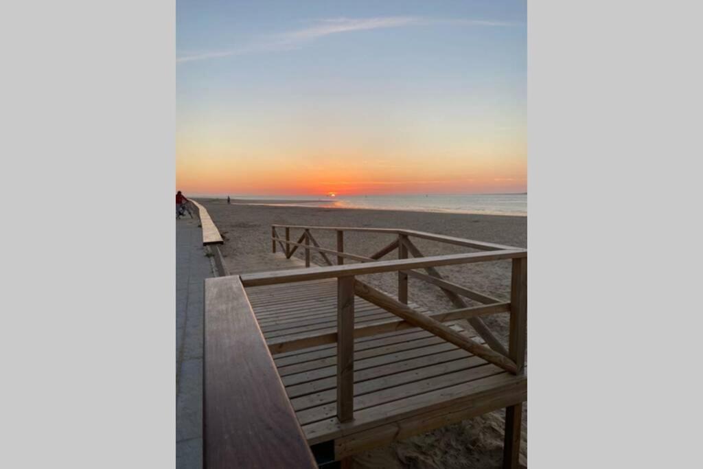 Apartamento en primera línea de playa Sanlúcar de Barrameda Exterior foto